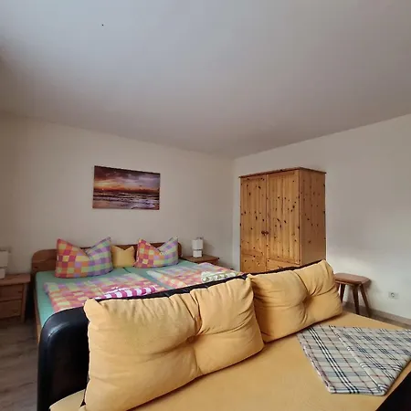 Habeck Apartment *